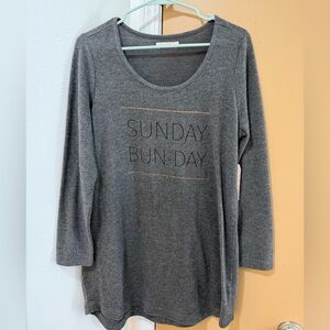 Danskin Gray Long Sleeve Scoop Neck Top with Gold Stripe Detail